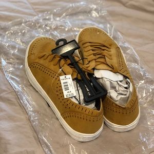 Torrid 10.5 mustard sneakers